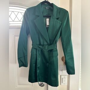 NWT belted satin like blazer dress